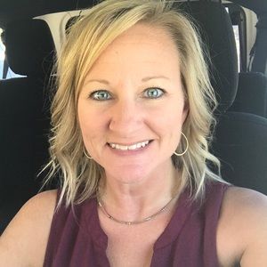 Meet your Posher, Jenni